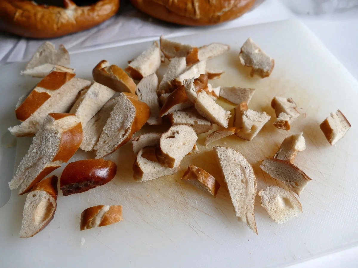 Rezept: Brezelknödel Bild Nr. 15233 Brezelknödel - Rezept - Bild Nr. 15233