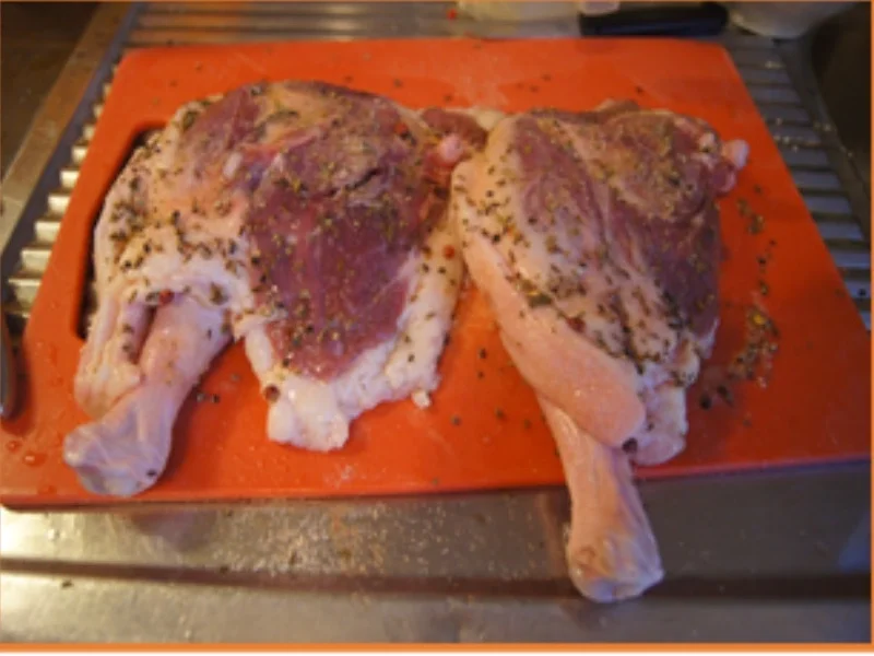 Rezept: Gänsekeule mit Böhmischen Knödeln, Gemüsecreme und Apfelrotkohl Bild Nr. 15236 Gänsekeule mit Böhmischen Knödeln, Gemüsecreme und Apfelrotkohl - Rezept - Bild Nr. 15236