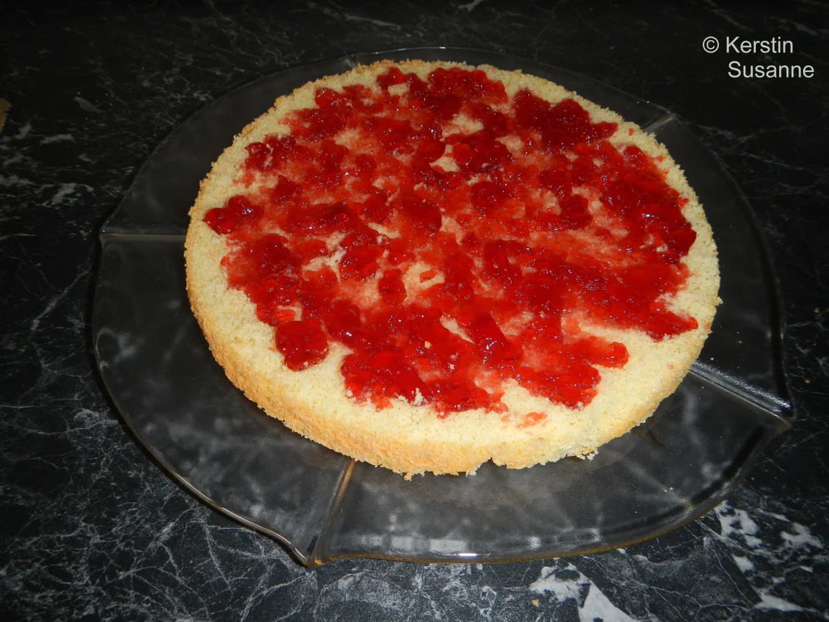 Rezept: Punschtorte Bild Nr. 15242 Punschtorte - Rezept - Bild Nr. 15242