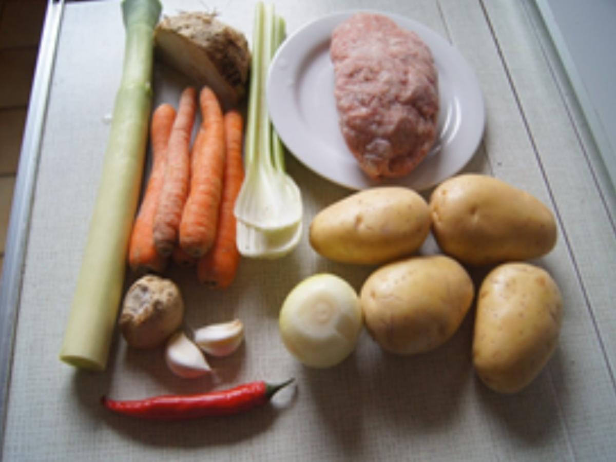 Kartoffel-Gemüse-Eintopf mit Mettbällchen - Rezept - Bild Nr. 15237