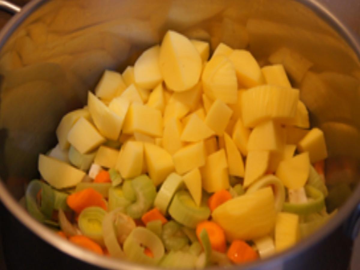 Kartoffel-Gemüse-Eintopf mit Mettbällchen - Rezept - Bild Nr. 15244