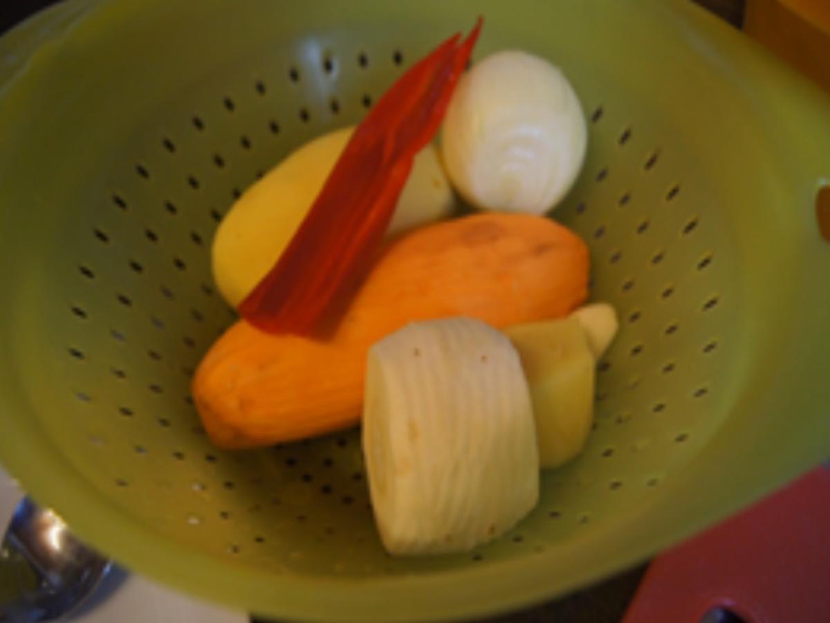 Schwartenwurst mit Bobby-Bohnen und pikanten Kartoffelstampf mit Süßkartoffel - Rezept - Bild Nr. 11