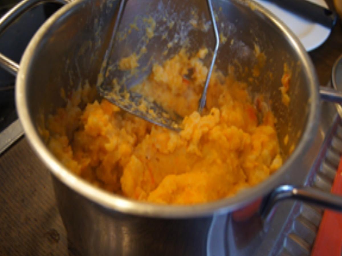 Schwartenwurst mit Bobby-Bohnen und pikanten Kartoffelstampf mit Süßkartoffel - Rezept - Bild Nr. 12