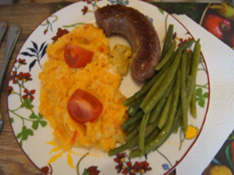 Rezept: Schwartenwurst mit Bobby-Bohnen und pikanten Kartoffelstampf mit Süßkartoffel Bild Nr. 14 Schwartenwurst mit Bobby-Bohnen und pikanten Kartoffelstampf mit Süßkartoffel - Rezept - Bild Nr. 14