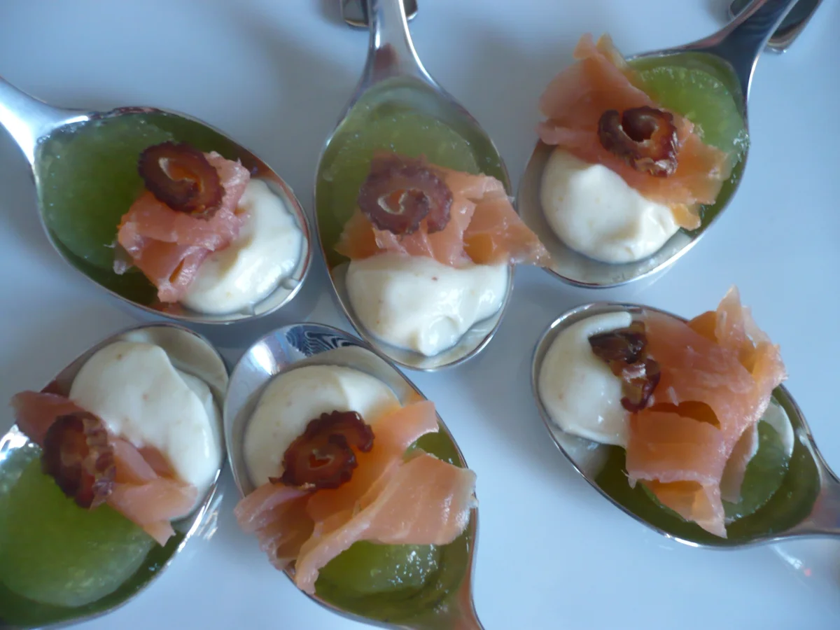 Gurken Gelee mit Räucherlachs und Feigensenfcreme - Rezept - Bild Nr. 15253