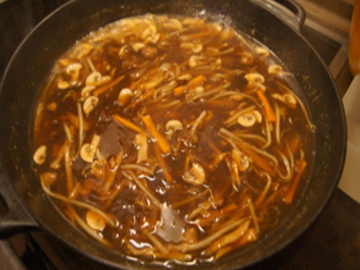 Asiatische Suppe mit Hähnchenbrustfilet - Rezept - Bild Nr. 14