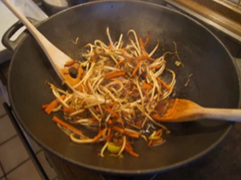 Mie-Nudeln mit Gemüse und gekochten Schinken - Rezept - Bild Nr. 15