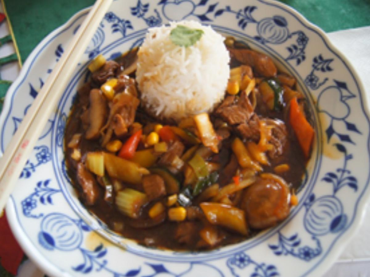 Chop Suey mit Basmati-Reis - Rezept mit Bild - kochbar.de