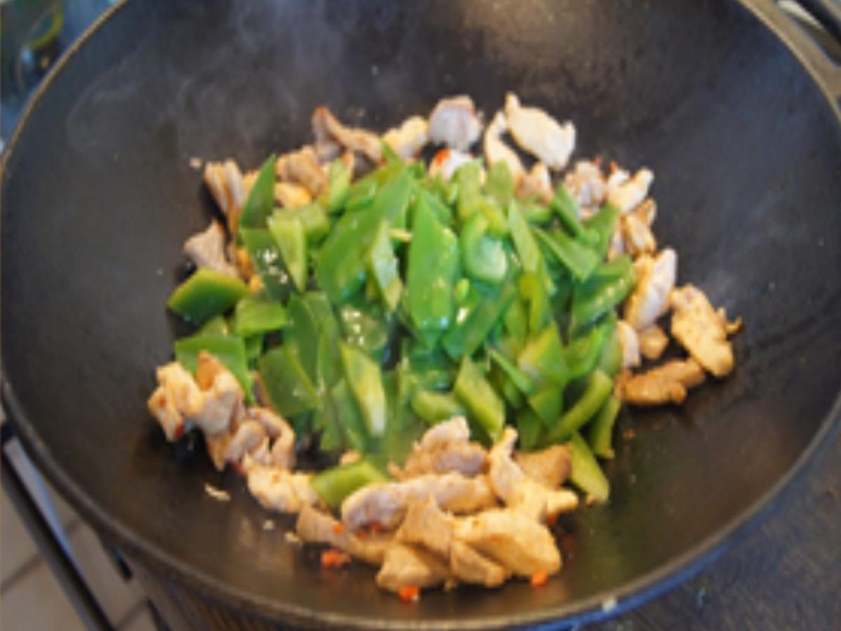 Asia-Chili-Fleischmix mit Gemüse und Mie-Nudeln - Rezept - Bild Nr. 15