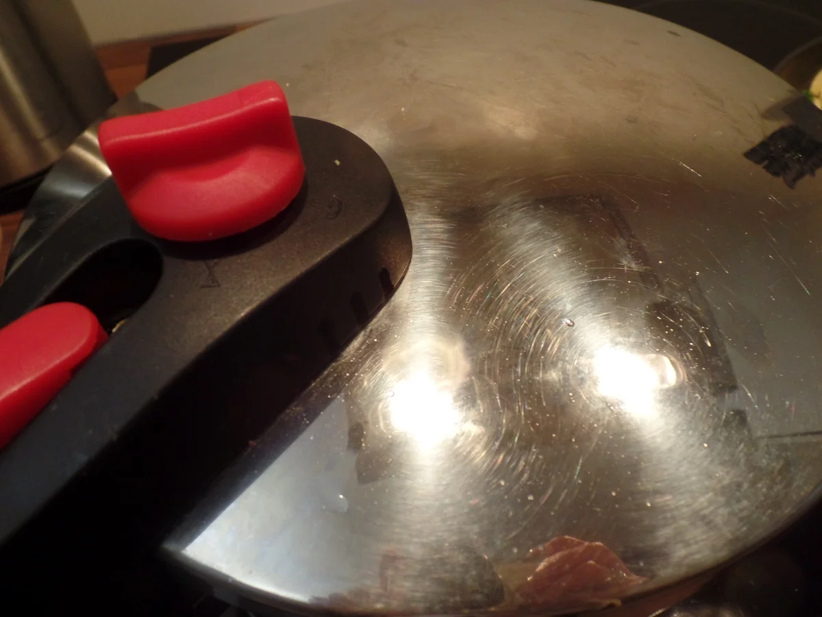 Rezept: Glühweingulasch mit Petersilienspätzle Bild Nr. 15268 Glühweingulasch mit Petersilienspätzle - Rezept - Bild Nr. 15268