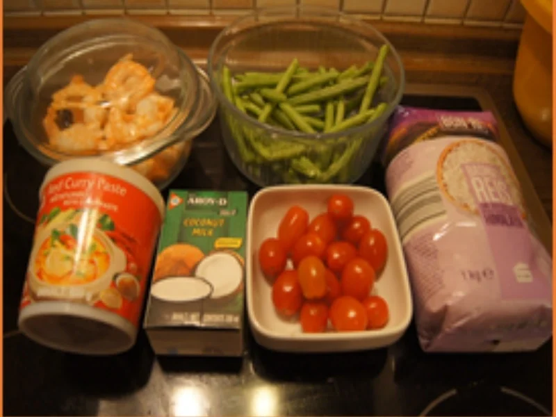 Rezept: Rotes Curry mit Garnelen und Basmati-Reis Bild Nr. 15262 Rotes Curry mit Garnelen und Basmati-Reis - Rezept - Bild Nr. 15262