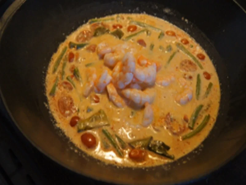 Rezept: Rotes Curry mit Garnelen und Basmati-Reis Bild Nr. 15268 Rotes Curry mit Garnelen und Basmati-Reis - Rezept - Bild Nr. 15268