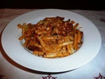 Rezept: Makkaroniauflauf mit Gyros Makkaroniauflauf mit Gyros - Rezept