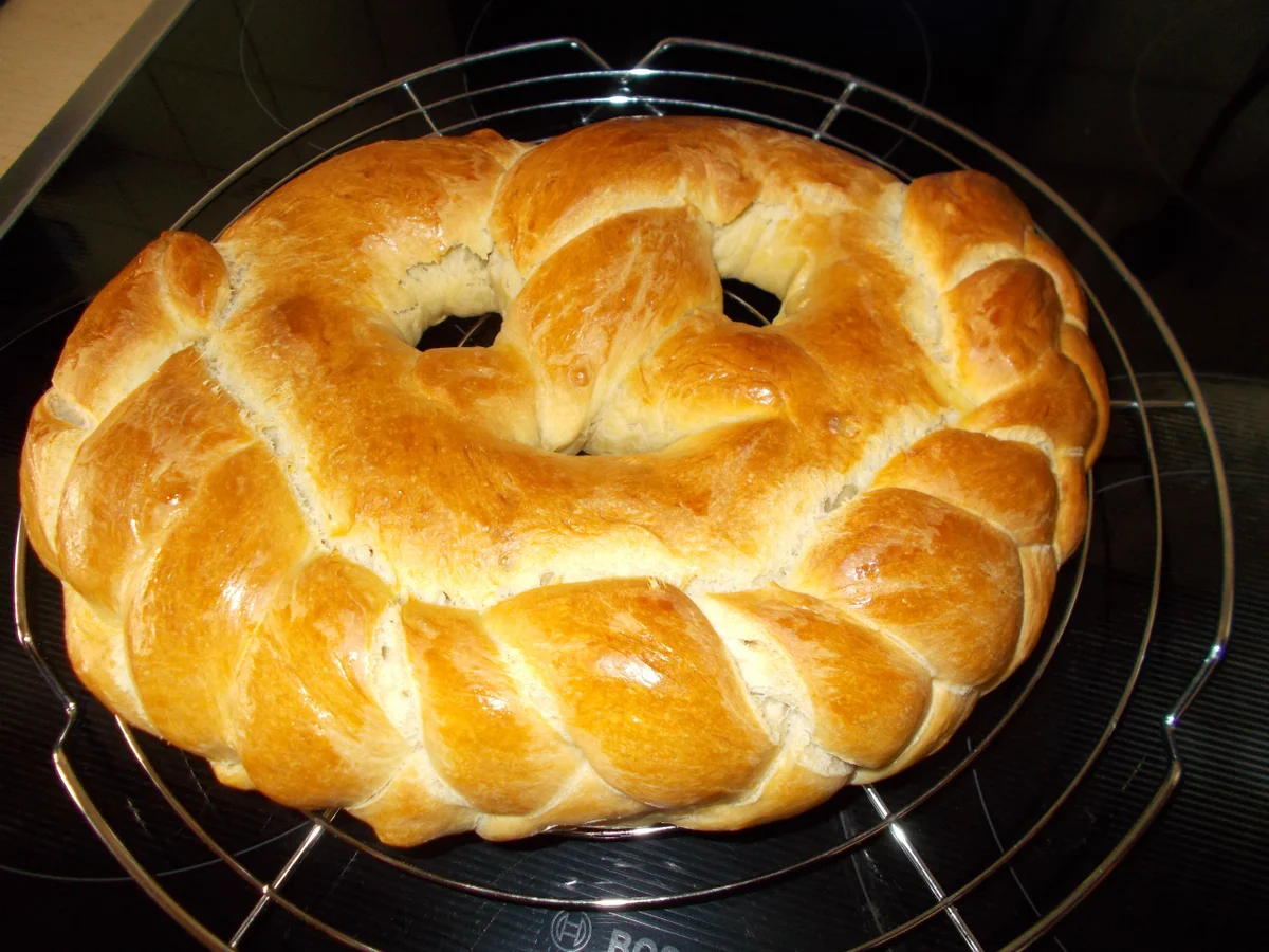 Rezept: NEUJAHRSBREZEL Bild Nr. 15263 NEUJAHRSBREZEL - Rezept - Bild Nr. 15263