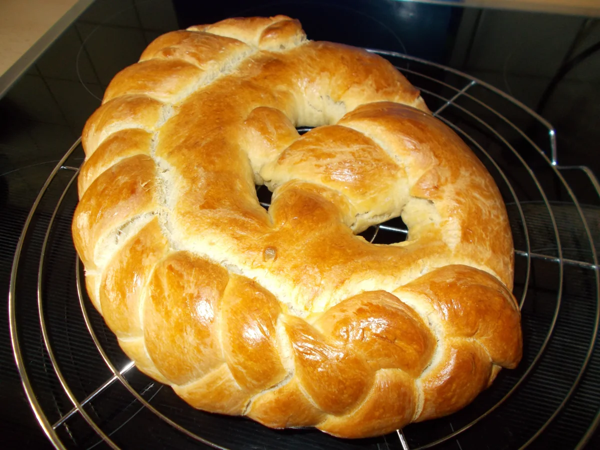 Rezept: NEUJAHRSBREZEL Bild Nr. 15264 NEUJAHRSBREZEL - Rezept - Bild Nr. 15264