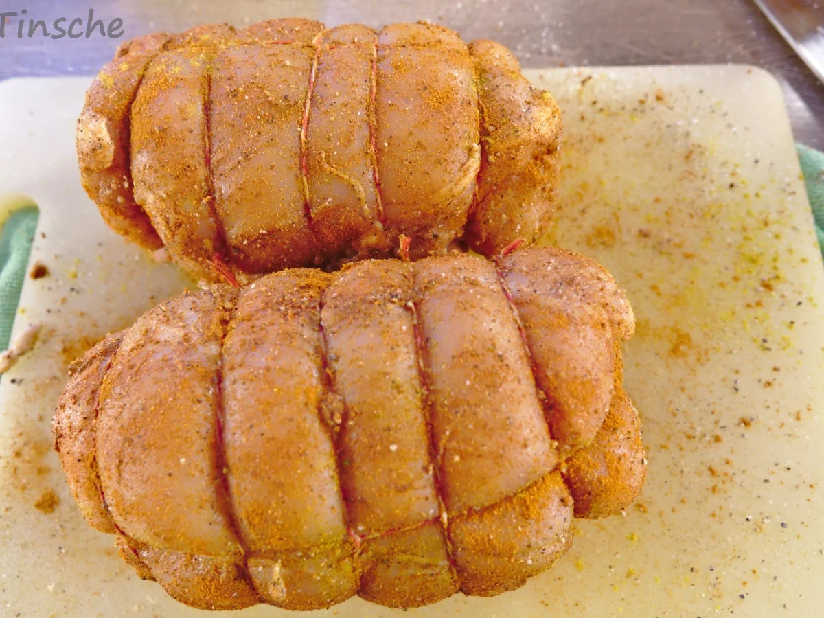 Zarter Hähnchen-Rollbraten mit Pfifferlingsbrät - Rezept - Bild Nr. 15265