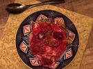 Cremedessert mit Vanille und orientalischen Gewürzen auf einer Blütenkomposition - Rezept - Bild Nr. 15261