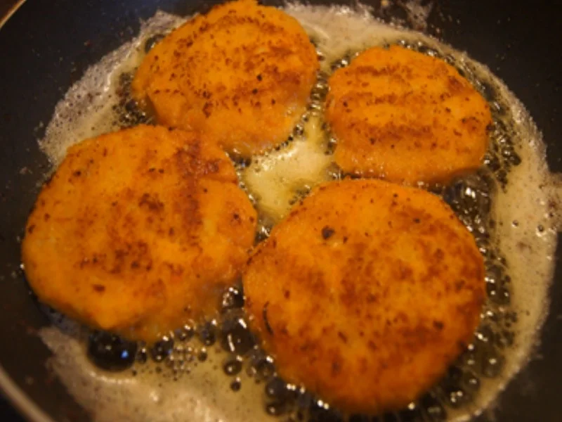 Nackenkotelett mit Rahm-Kohlrabi und Süßkartoffelstampf - Rezept - Bild Nr. 13