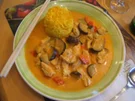 Rotes Putenfleischcurry mit gelben Basmatireis - Rezept - Bild Nr. 2
