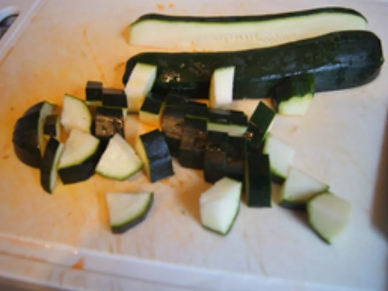 Rezept: Rotes Putenfleischcurry mit gelben Basmatireis Bild Nr. 6 Rotes Putenfleischcurry mit gelben Basmatireis - Rezept - Bild Nr. 6