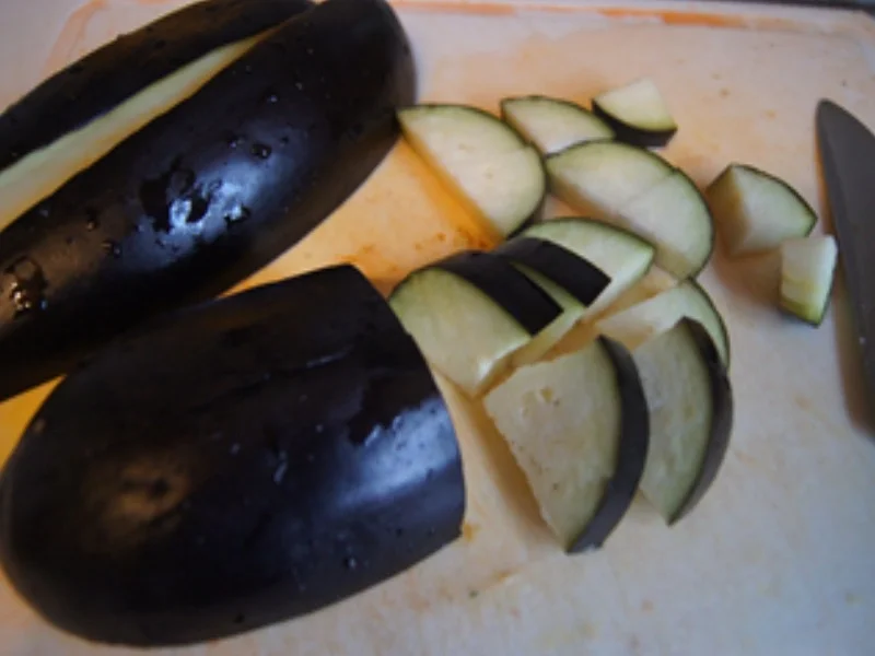 Rezept: Rotes Putenfleischcurry mit gelben Basmatireis Bild Nr. 7 Rotes Putenfleischcurry mit gelben Basmatireis - Rezept - Bild Nr. 7