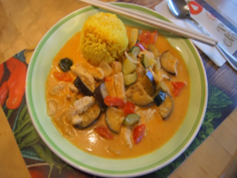 Rezept: Rotes Putenfleischcurry mit gelben Basmatireis Bild Nr. 26 Rotes Putenfleischcurry mit gelben Basmatireis - Rezept - Bild Nr. 26