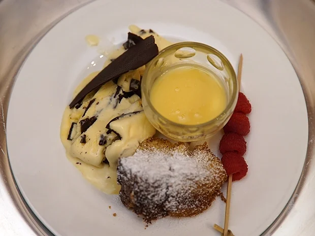 Eierlikör mit Parfait und Napfkuchen - Rezept - Bild Nr. 2