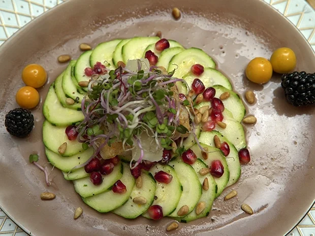 Zucchini Granatapfel Carpaccio - Rezept - Bild Nr. 2