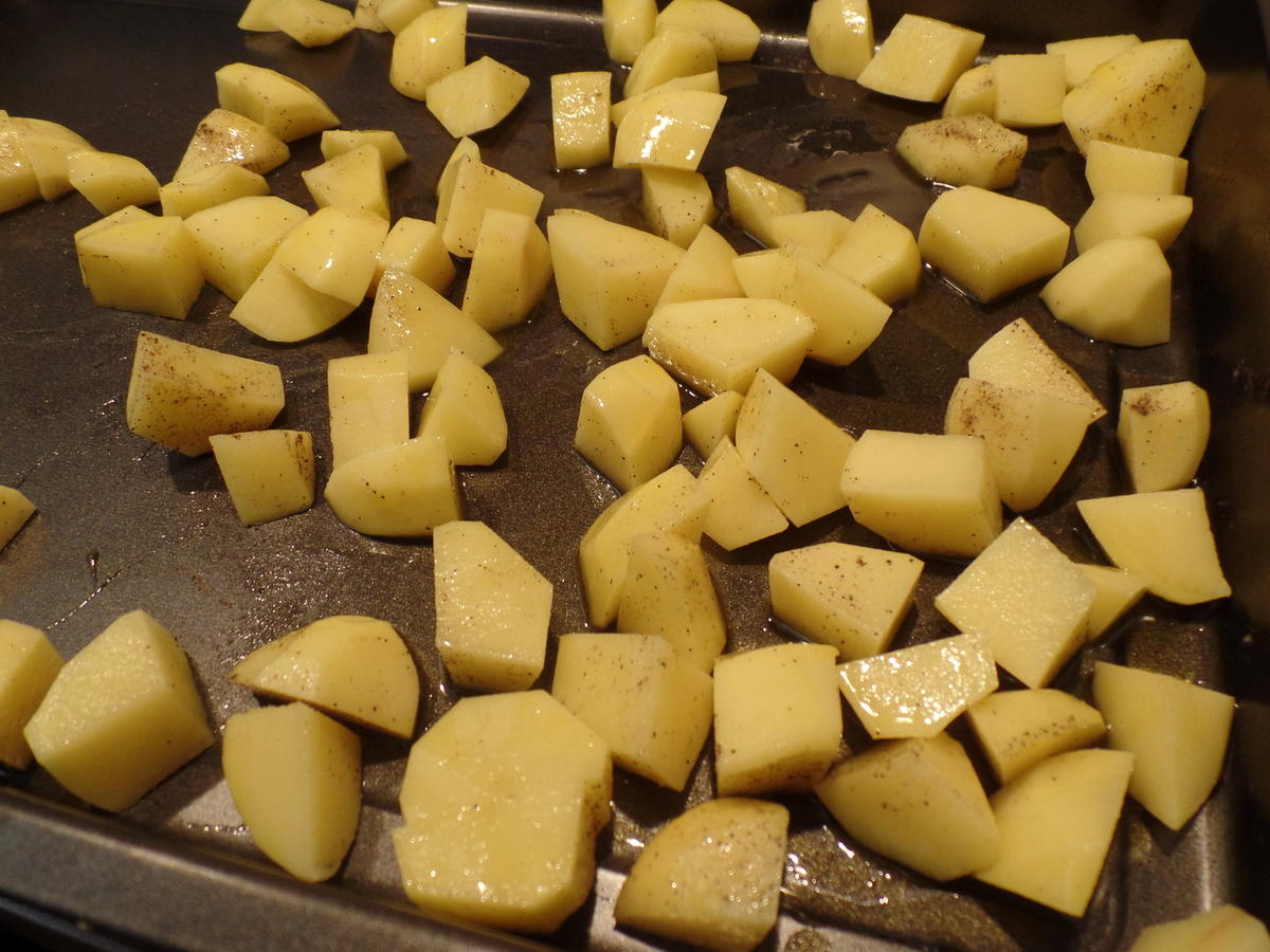 Hähnchenbrust und Kartoffeln vom Blech mit Kräuterbutter - Rezept - Bild Nr. 15295