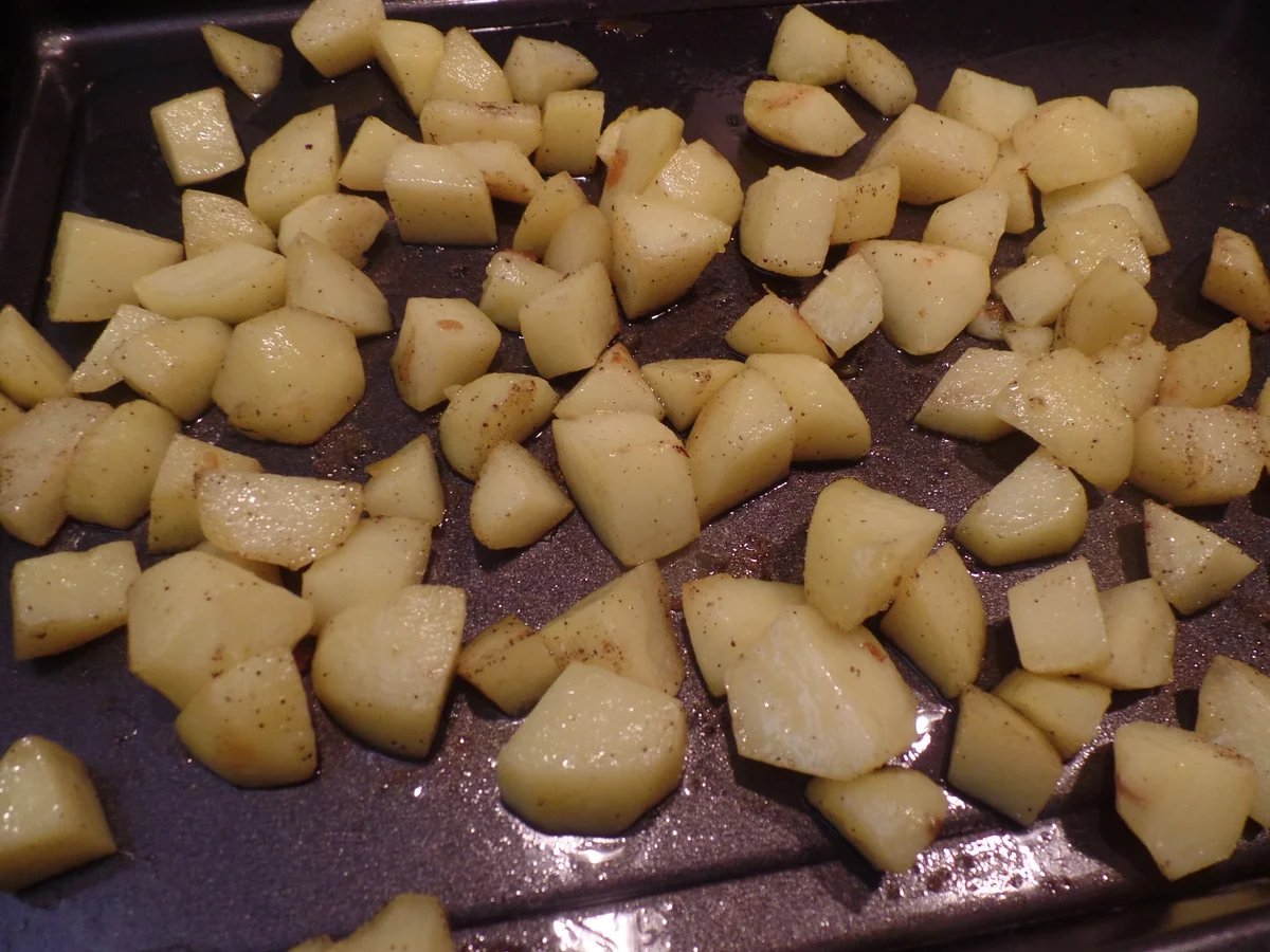 Hähnchenbrust und Kartoffeln vom Blech mit Kräuterbutter - Rezept - Bild Nr. 15296