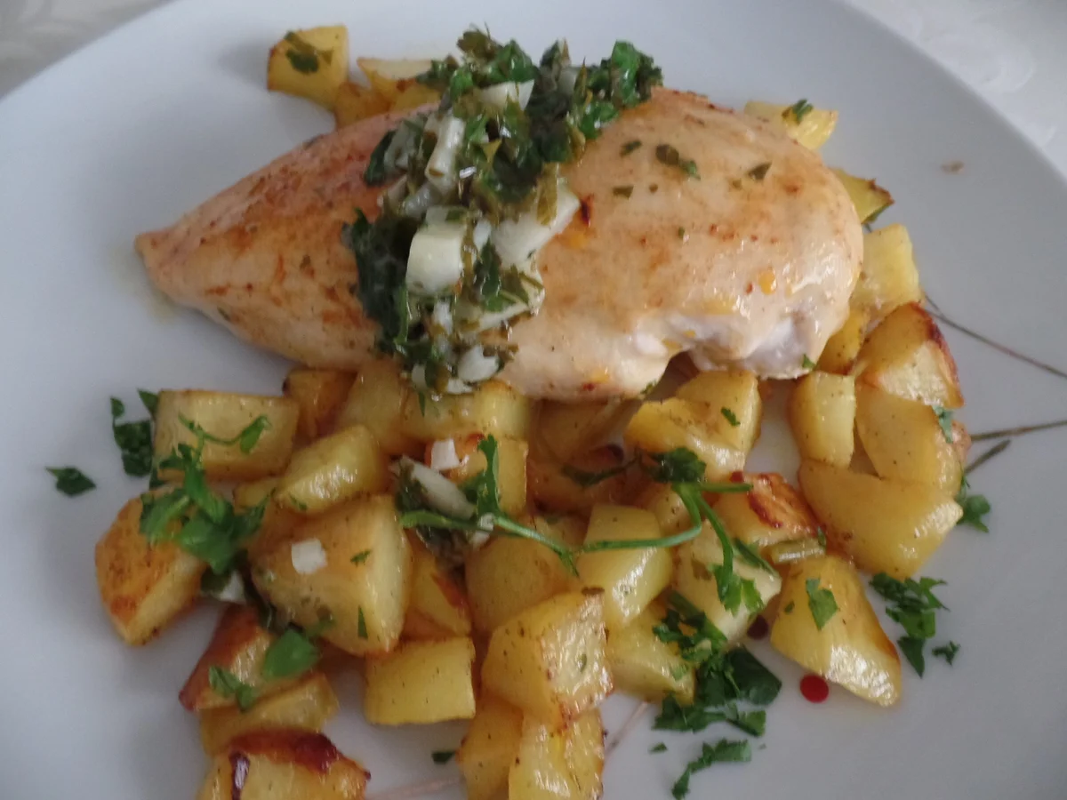 Hähnchenbrust und Kartoffeln vom Blech mit Kräuterbutter - Rezept - Bild Nr. 15303