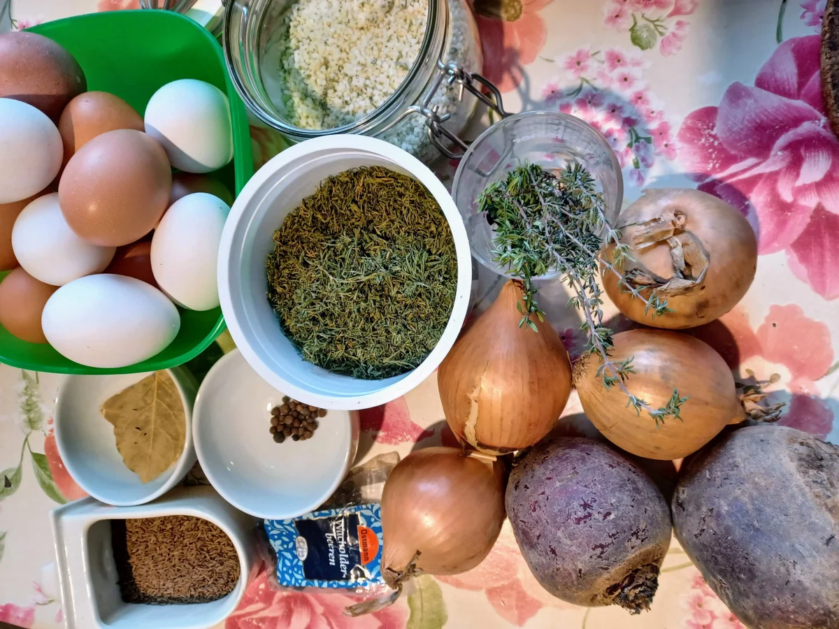 Soleier mit Roter Beete - Rezept - Bild Nr. 15296