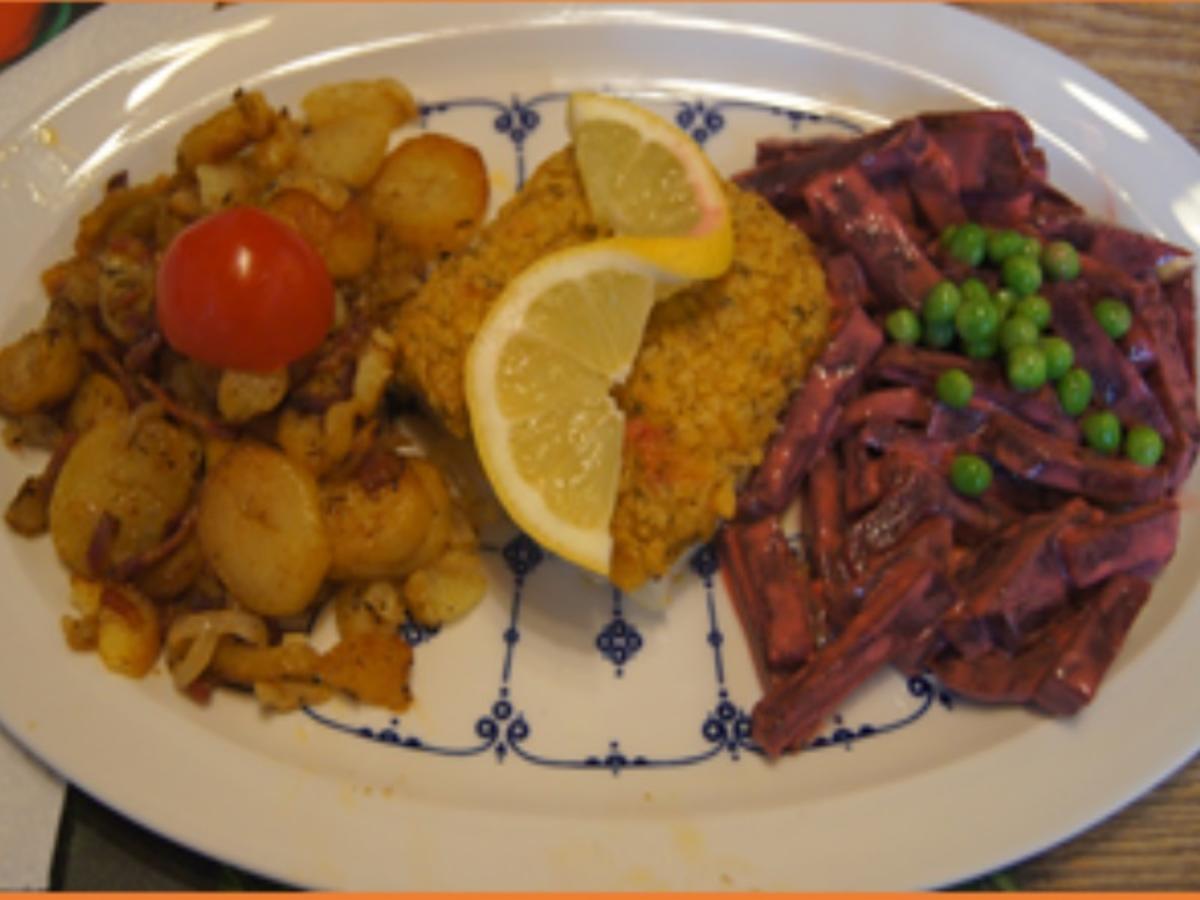 Schlemmerfilet mit Rote Bete Salat und herzhaften Bratkartoffeln - Rezept - Bild Nr. 2