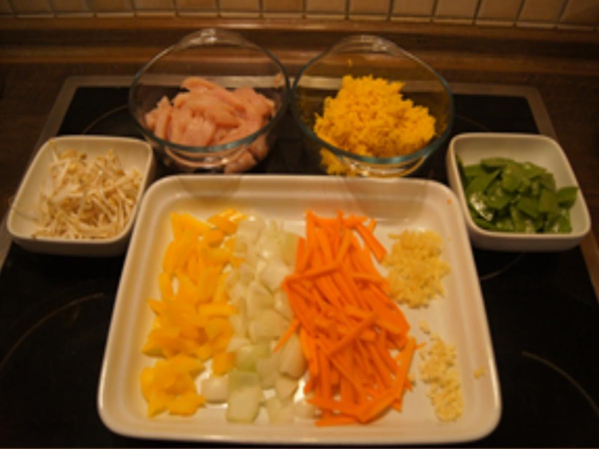 Nasi Goreng mit Hähnchenbrustfilet und Gemüsemix - Rezept - Bild Nr. 5