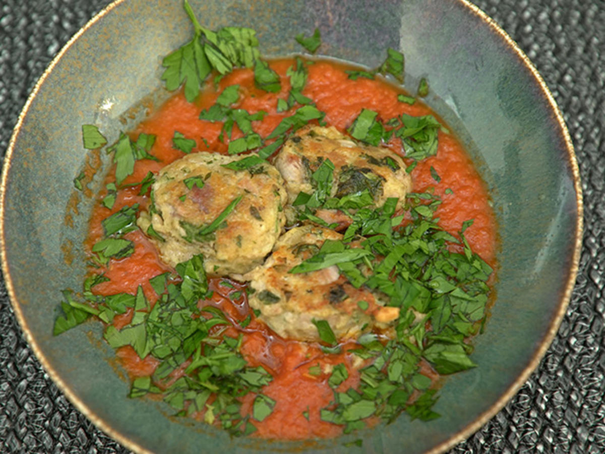 Thunfischbällchen mit Tomatensugo - Rezept - Bild Nr. 2