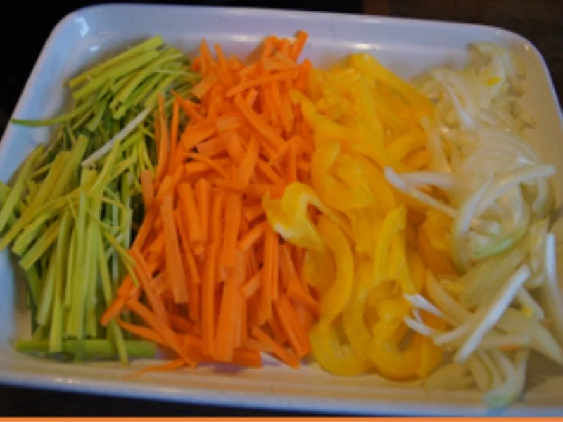 Bami Goreng mit Garnelen und Gemüsemix - Rezept - Bild Nr. 15306