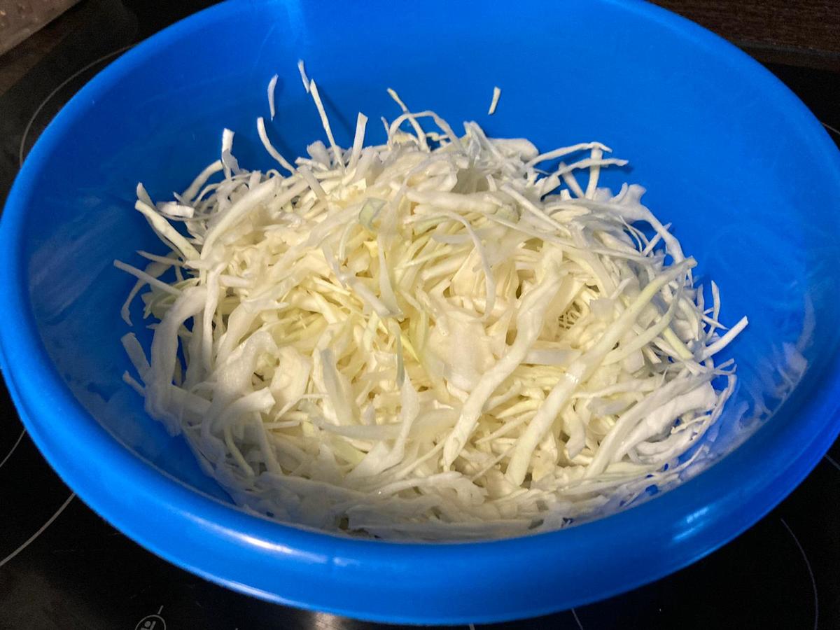 Krautsalat - schnell & einfach - von KatyEl Krautsalat - schnell & einfach - von KatyEl