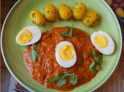 Eiercurry mit Tomaten und Kümmel-Drillingen - Rezept - Bild Nr. 15296