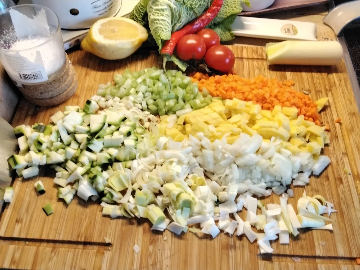 Suppe zur kochbar Challenge Januar 2022 - Rezept - Bild Nr. 15299