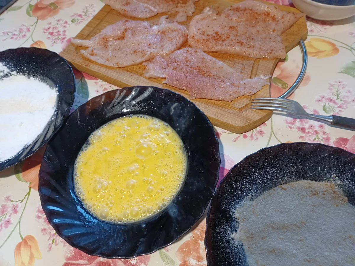 Knusprige Hähnchenschnitzel - Rezept - Bild Nr. 15299