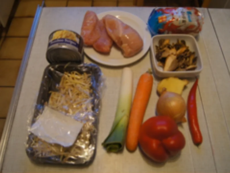 Scharf-saure Hühnersuppe - Rezept - Bild Nr. 3