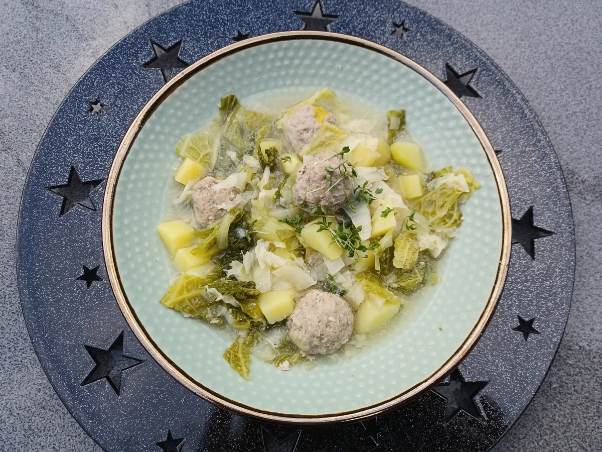 Stielmus mit Hackbällchen - Rezept - Bild Nr. 2