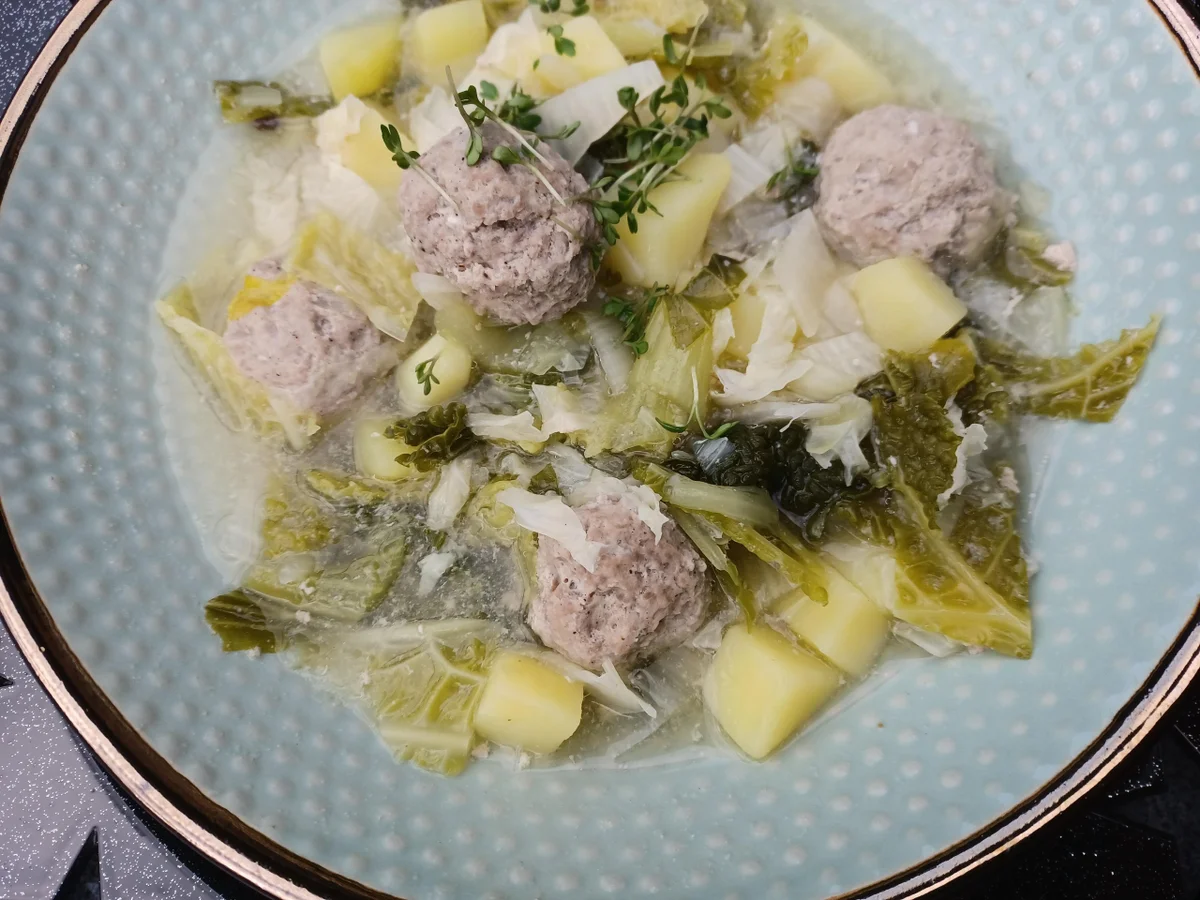 Stielmus mit Hackbällchen - Rezept - Bild Nr. 11