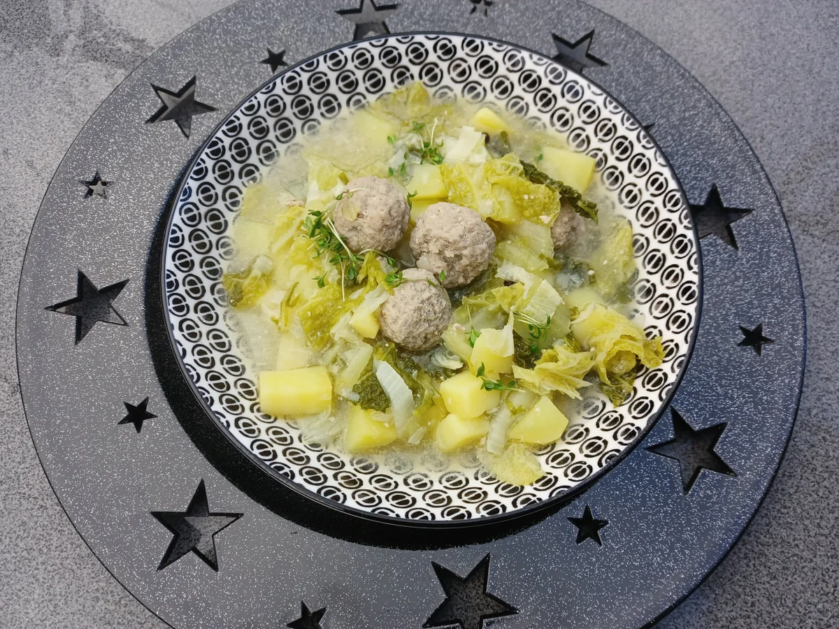 Stielmus mit Hackbällchen - Rezept - Bild Nr. 12