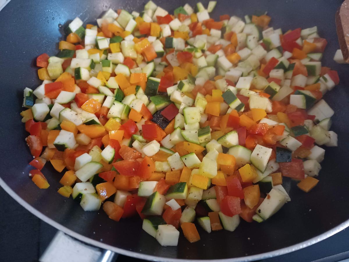 Gem Seragout Mit Gef Llten Kartoffeln Rezept Kochbar De