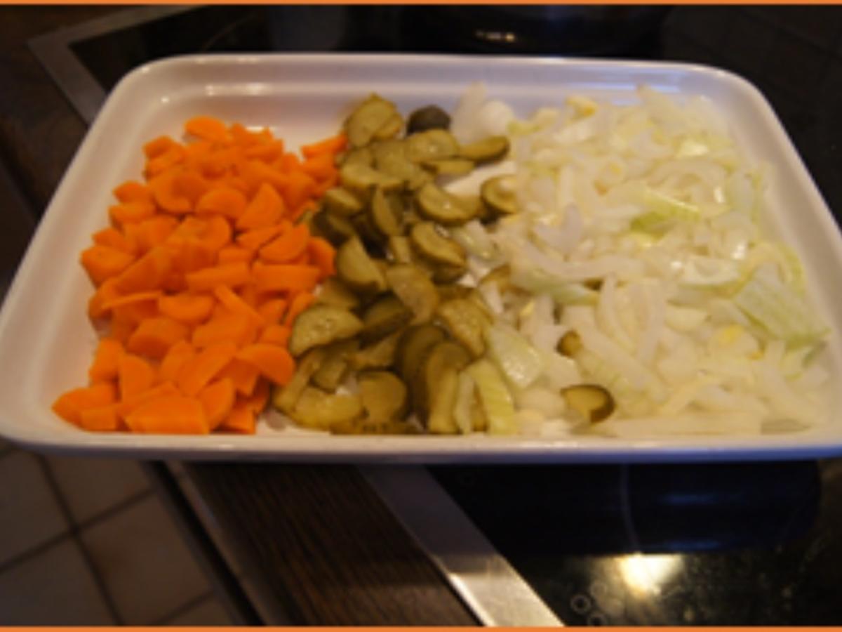 Sülze mit Gänsebrustfleisch, Ei und Gemüse - Rezept - Bild Nr. 5