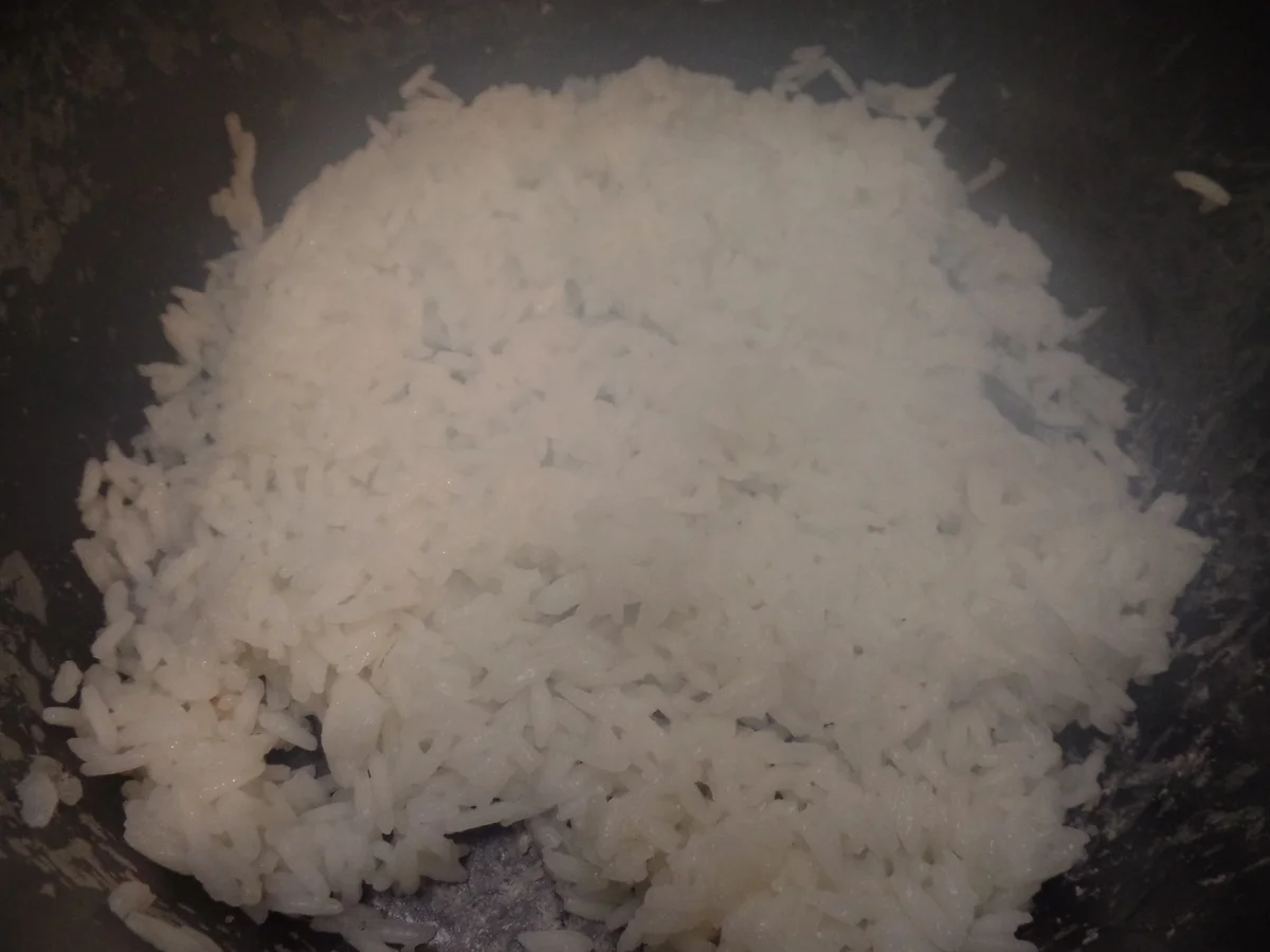 Rezept: Hackbällchen in Currysauce Bild Nr. 15339 Hackbällchen in Currysauce - Rezept - Bild Nr. 15339