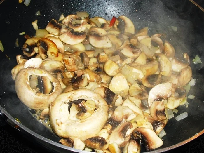 Rumpsteak mit pikanten Champignons - Rezept - Bild Nr. 15326