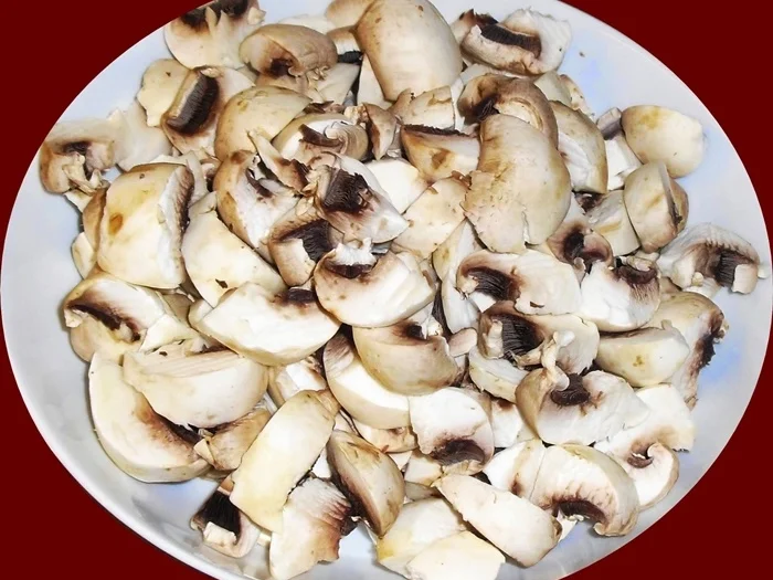 Rumpsteak mit pikanten Champignons - Rezept - Bild Nr. 15327