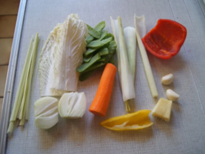 Rezept: Thailändisches gelbes Curry mit Shrimps und Basmatireis Bild Nr. 15329 Thailändisches gelbes Curry mit Shrimps und Basmatireis - Rezept - Bild Nr. 15329